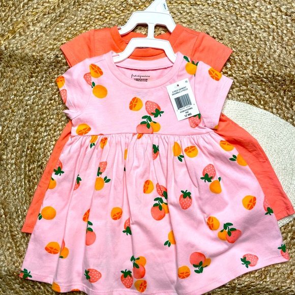 First Impressions
Baby Girl's 2-Piece Citrus Party Dress
Set 12 months BNWT - Picture 4 of 4